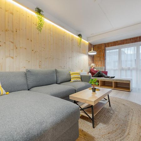 Narnia Apartment Oradea Exterior foto
